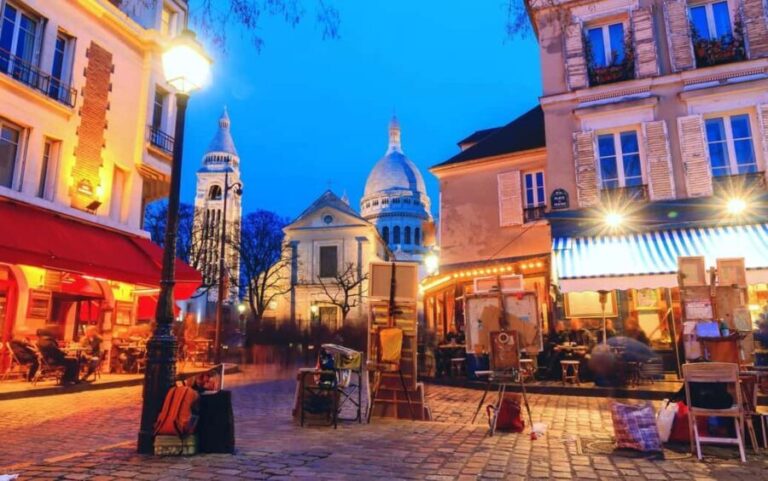 Paris: Montmartre Guided Tour + Live Music & Pub Experience - Authentic Moments Based on Reviews