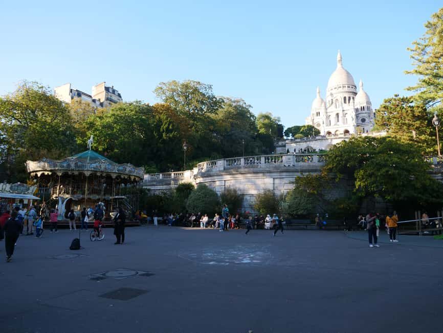 Paris: Montmartre Must-See Walking Tour with a Local Guide - The Experience: Value, Comfort, and Practicalities