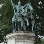 Paris: Notre Dame Audio Tour with Crypt Ticket - The Experience Breakdown: What to Expect Step-by-Step