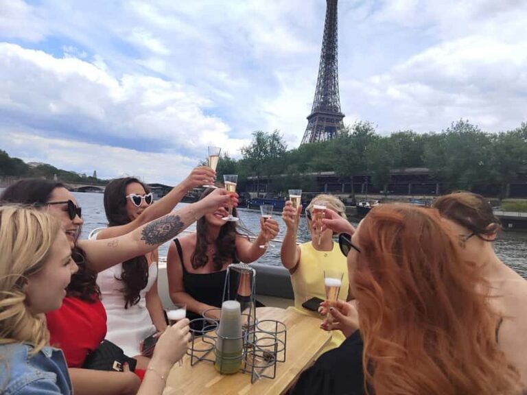 Paris: Private Boat Cruise on Seine River - Practicalities and Tips