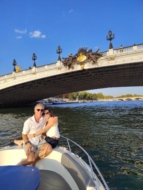 Paris private boat Seine River start near Eiffel Tower - The Value of a Private Seine River Cruise