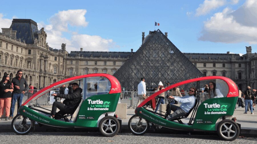 Paris : Private guided tour in Rickshaw bike - Napoléon - The Itinerary: What to Expect