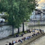 Paris: Private Guided Tour with a Local in English/Russian - Why This Tour Represents Good Value