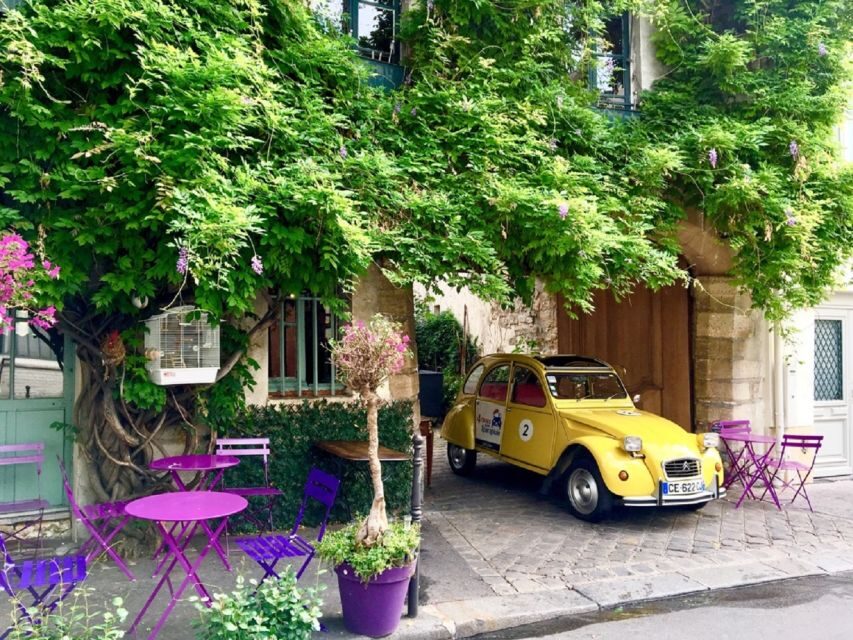 Paris: Private little-known places tour in Citroën 2CV 2h - What to Expect During the Tour