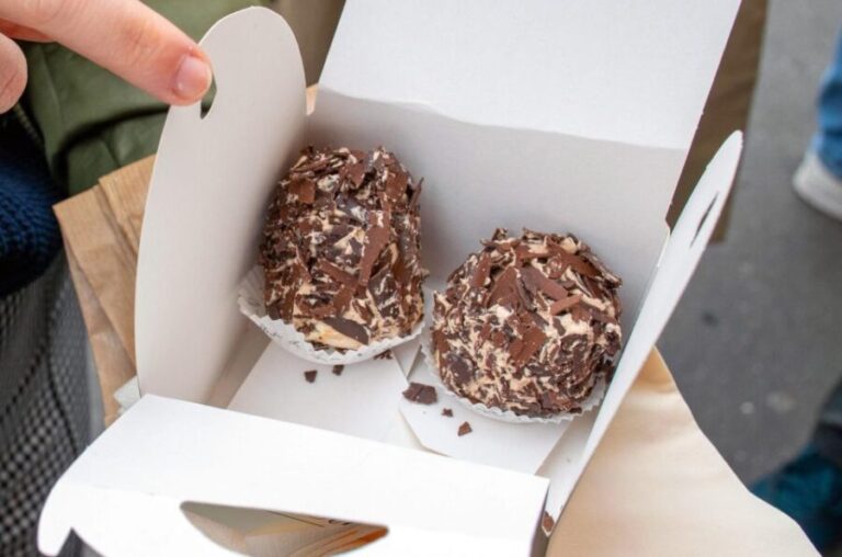 Paris: Private Pastry Food Tour of French Sweet and Desserts - Who Will Love This Tour?