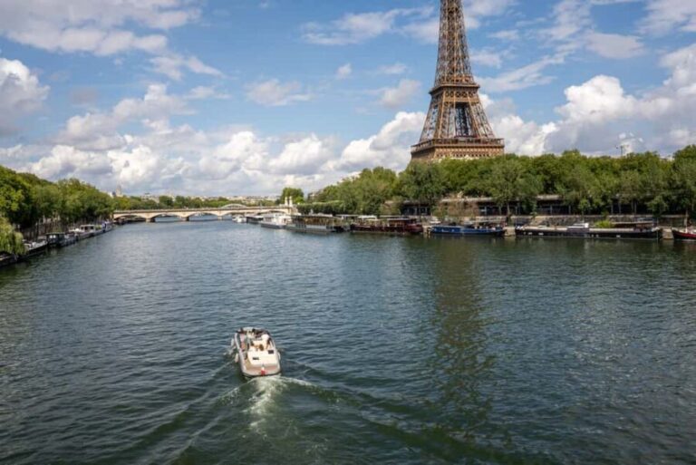 Paris: Private Seine River Cruise with Paris Seine - What Makes This Tour Stand Out?
