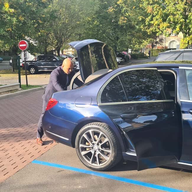 Paris: Private Tour by Chauffer-Driven Car - Who Is This Tour Best For?