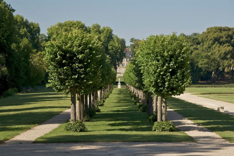 Paris: Private Tour of Domaine de Chantilly Ticket&Transfer - Analyzing the Cost and Overall Value
