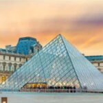 Paris: See 15 to 30 Top Sights with a Fun Guide - The Experience: From the Majestic to the Intimate