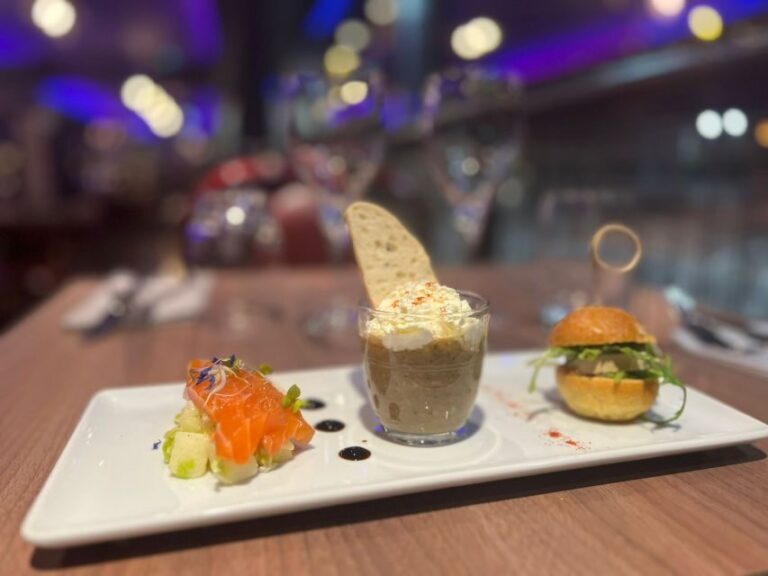 Paris : Seine River Bistronomic Dinner Cruise - The Route and Landmarks