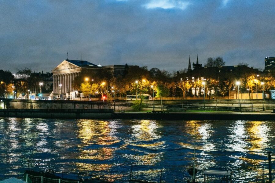 Paris: Sunrise Running and Sightseeing Group Tour - An In-Depth Look at the Experience