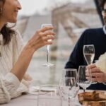 Paris : Valentine's Day Diner Cruise on the Seine river - FAQ