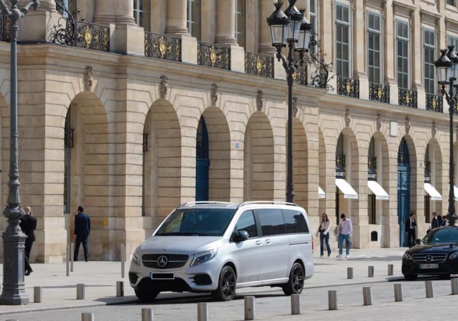 Paris VIP: Landmarks & Sightseeing Chauffeur Driven Tour 3hr - FAQ