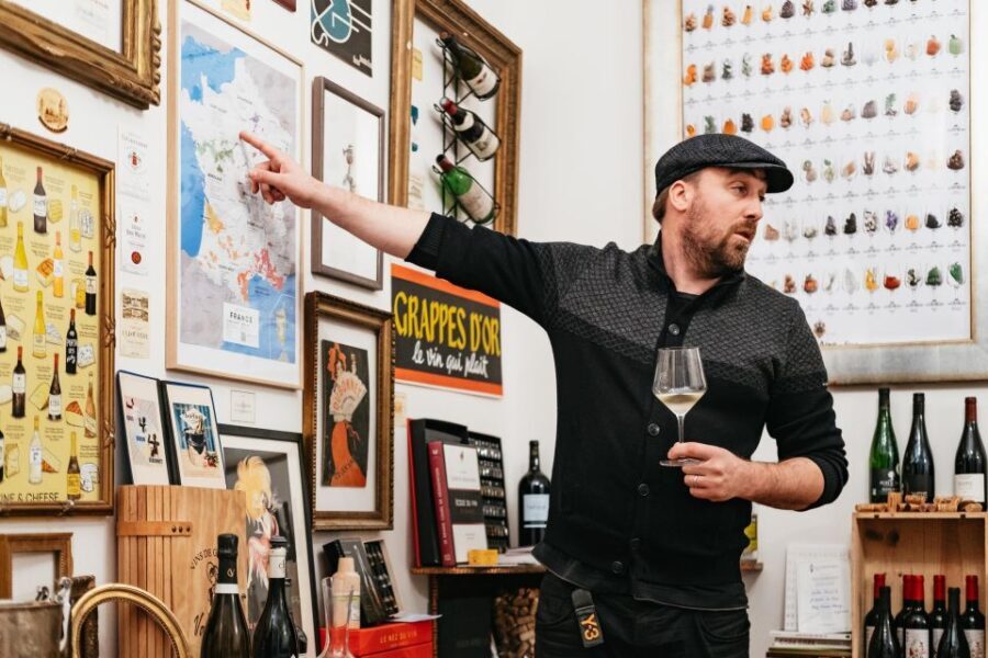 Paris: Wine Tasting Experience with 6 Wines and Cheese Board - Who Should Consider This Tour?