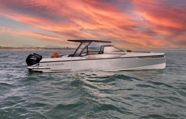 Paros: Private Paros and Antiparos Luxury Speedboat Tour - The Value of the Tour