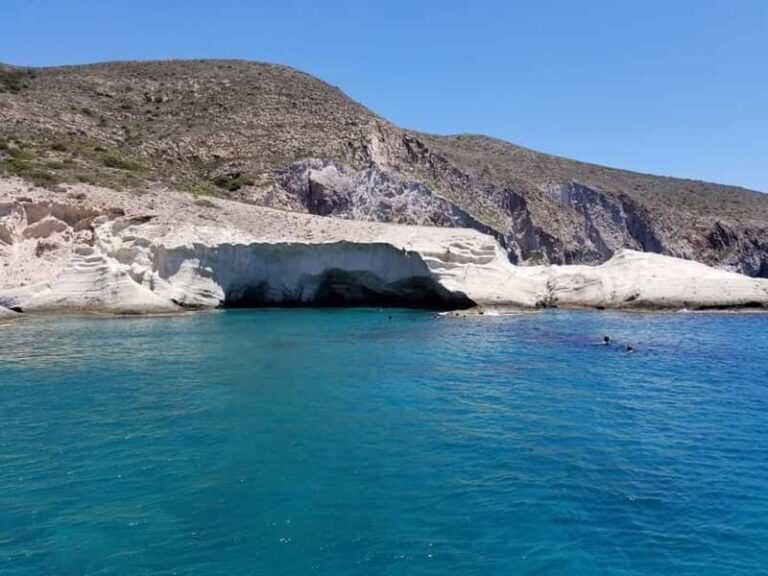 Paros: Signature 4-hour tour of Paros-Antiparos - A Detailed Look at the Experience