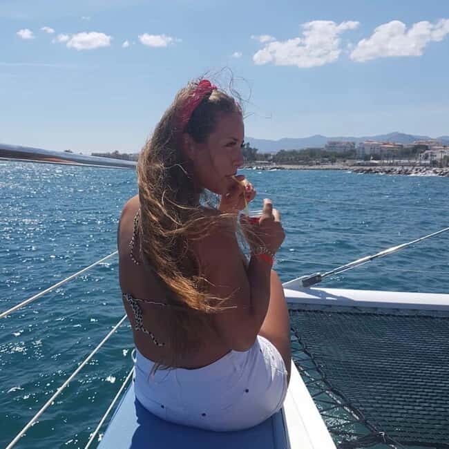 Paseo en Catamarán con Baño o Puesta de Sol - The Itinerary in Detail