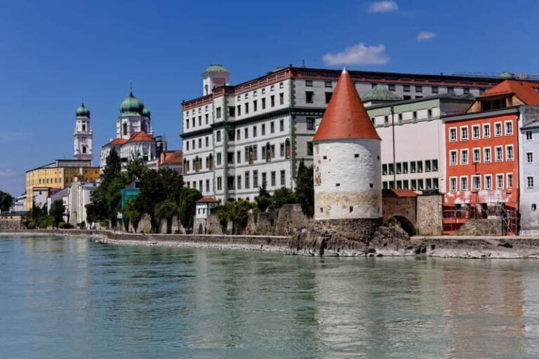 Passau: Express Walk with a Local in 60 minutes - Why Youll Love This Tour