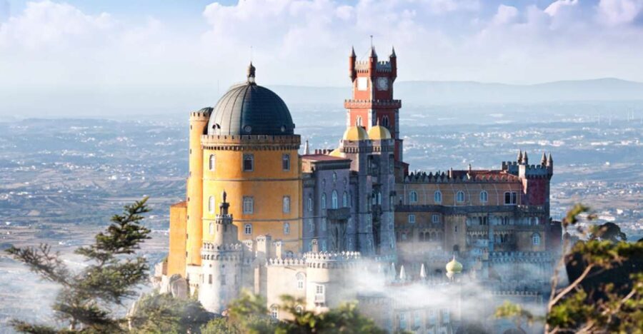 Pena Palace Fast Track, Sintra and Cascais Full-Day Tour - Cascais and the Coastal Beauty of Portugal