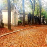 Père-Lachaise : histoires et mystères contés par un comédien - What Makes This Tour Special?