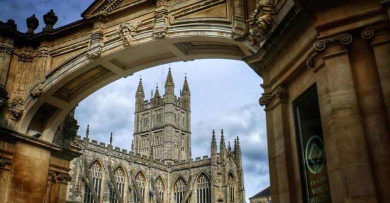 Photo Tours in Bath: Walking tour with local expert guide - The Experience: An In-Depth Breakdown