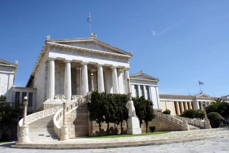 Piraeus Port Cruise visitors to Athens Private City Tour - Who Is This Tour Best For?