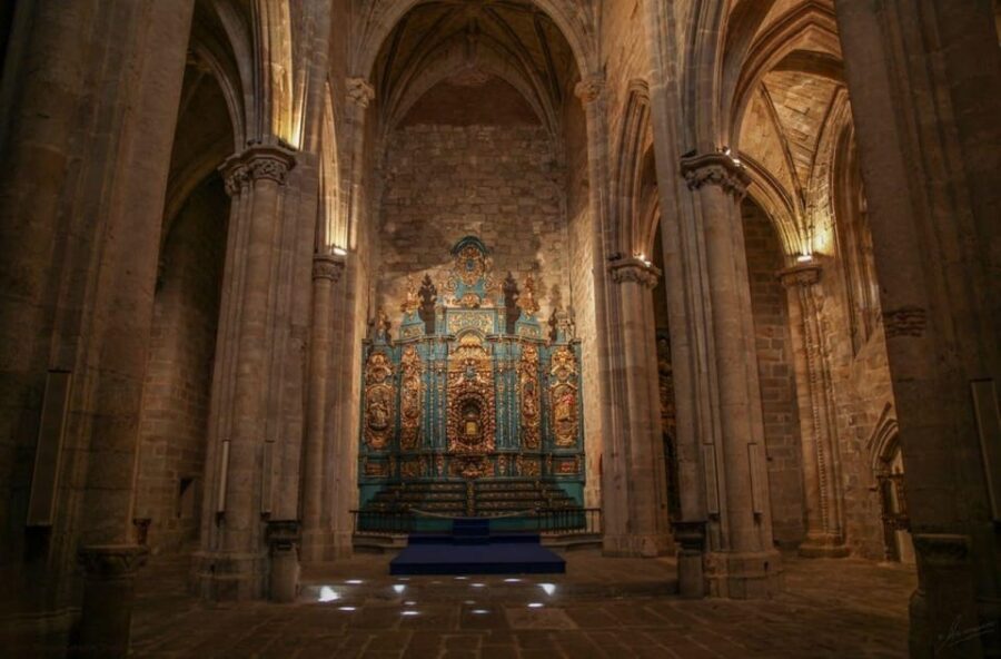 Plasencia: Cathedral Visit and City Highlights Guided Tour - Deep Dive Into the Highlights