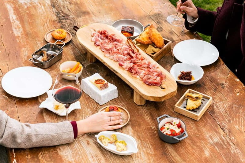 Polignano a Mare: Aperitivo in masseria with typical Apulian products - What We Love About the Experience