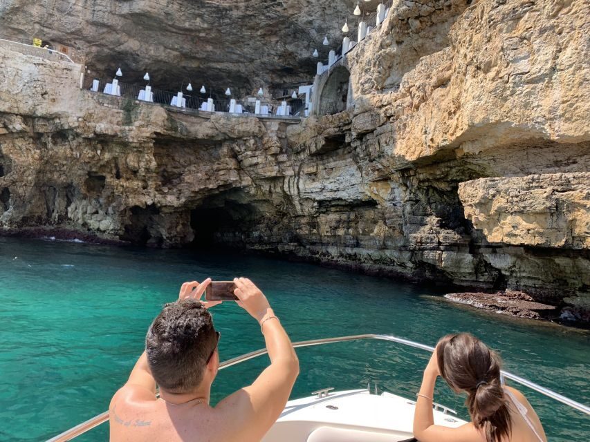 Polignano a Mare: Boat Cave Tour with Aperitif - Exploring the Itinerary and the Caves of Polignano a Mare