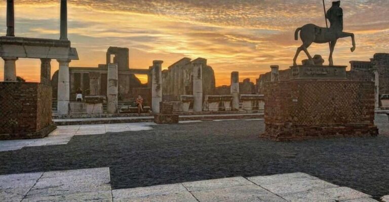 Pompeii Sunset tour for small group - Practical Details and Value