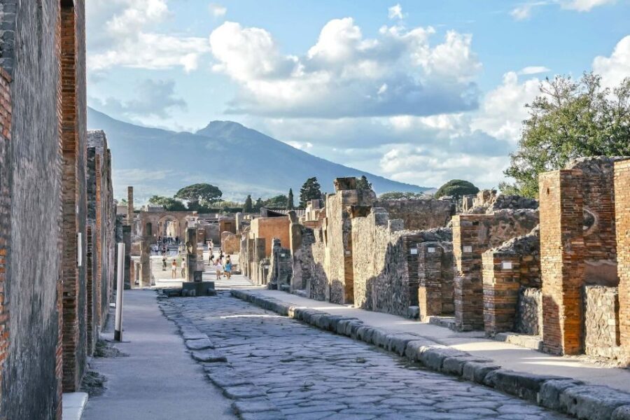 Pompeii: Visita guidata in piccoli gruppi, con guida esperta - The Highlights: What Makes This Tour Stand Out