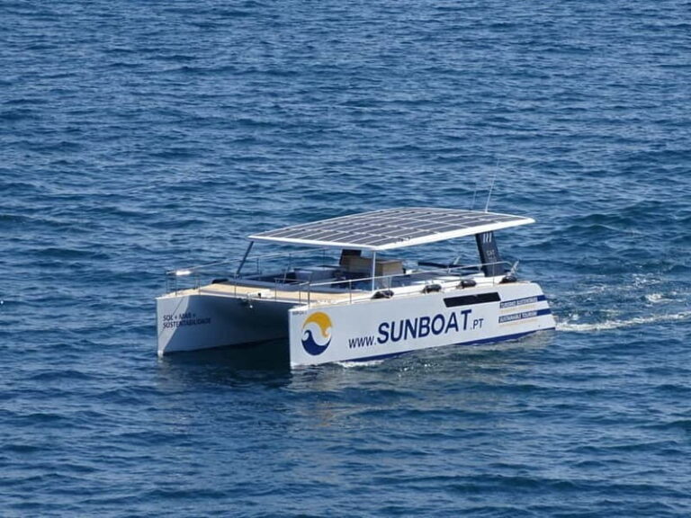 Portimão: Benagil Caves & Golden Coast Eco Catamaran Tour - The Boat & Its Features