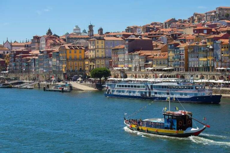 Porto: 6 Bridges Boat Cruise with Port Wine Cellar & Tasting - The Experience: What to Expect from Start to Finish