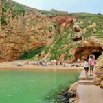 Porto: Berlengas Islands, Óbidos Castle and Peniche Day Trip - Exploring Óbidos: A Fairytale Medieval Village