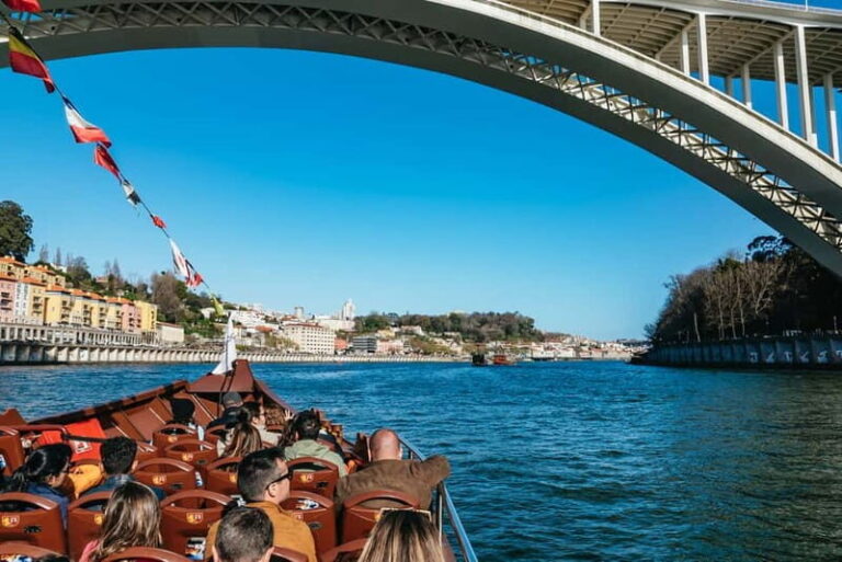 Porto: Bridges Cruise with Option Wine Cellar Tour or Sunset - Key Points