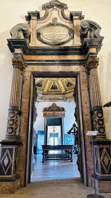 Porto Cathedral Guided Tour with Entrance Tickets - A Detailed Look at the Itinerary