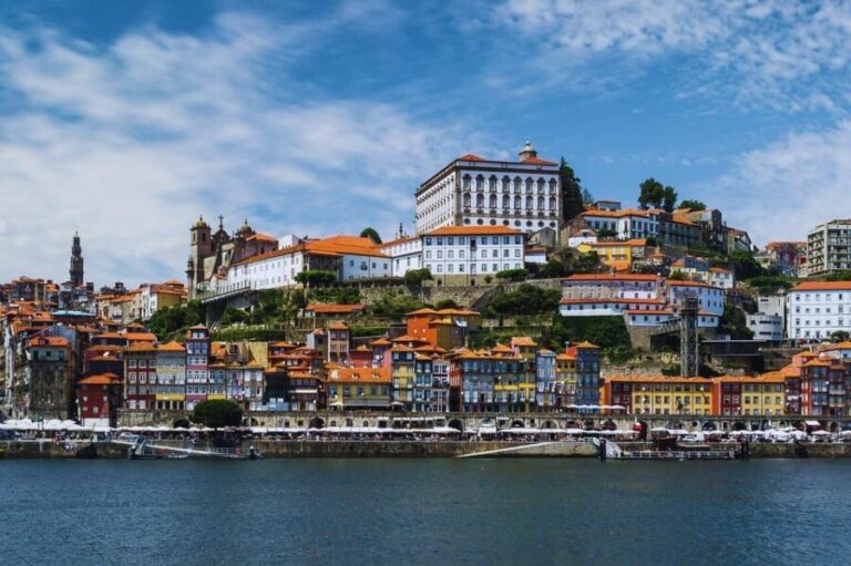 Porto: City Center Walking Tour - Setting out on a Journey Through Porto’s Historic Heart