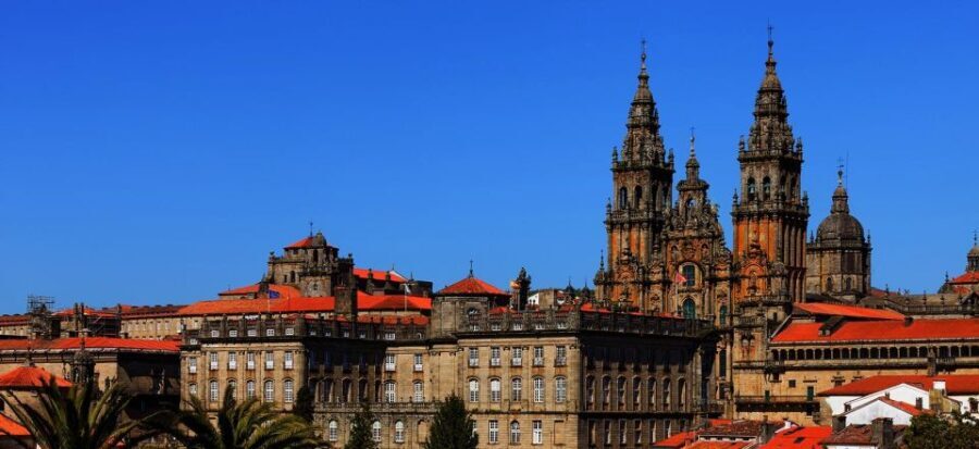 Porto: Day Trip to Santiago de Compostela - Why This Tour Works Well