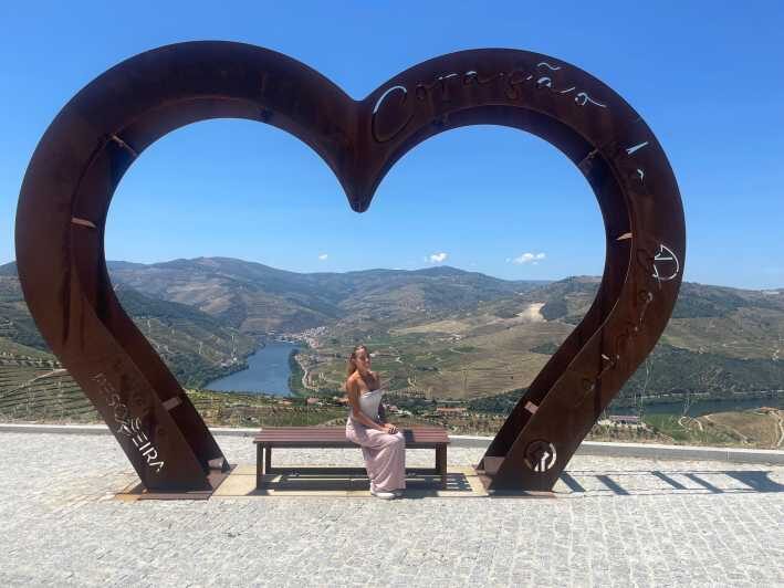 Porto: Douro Valley Wine Tour with a Sommelier & Boat Trip - The Experience Mechanics