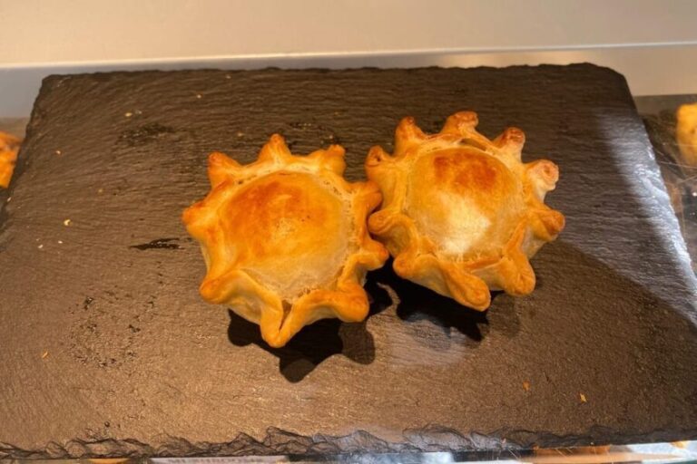 Porto Gourmet Private Food & Wine Tour with a Sommelière - Why This Tour Works Well