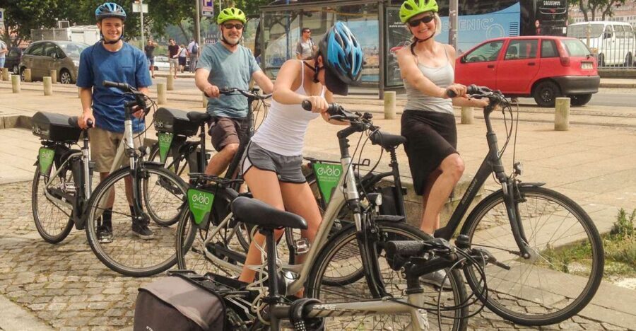 Porto: Historic e-Bike Tour with a guide - The Itinerary: A Closer Look