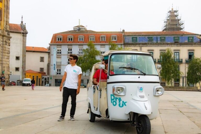 Porto: Private Tuk-Tuk Tour with Short Walks and Wine - Exploring Porto’s Neighborhoods and Landmarks