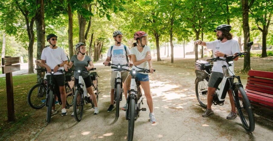 Porto Riverbank Tour on an e-bike: Atlantic Coast, Gardens - Detailed Breakdown of the Itinerary