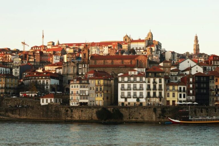 Porto: Sunset Walking Tour with Port Wine Tasting - Why This Tour Stands Out