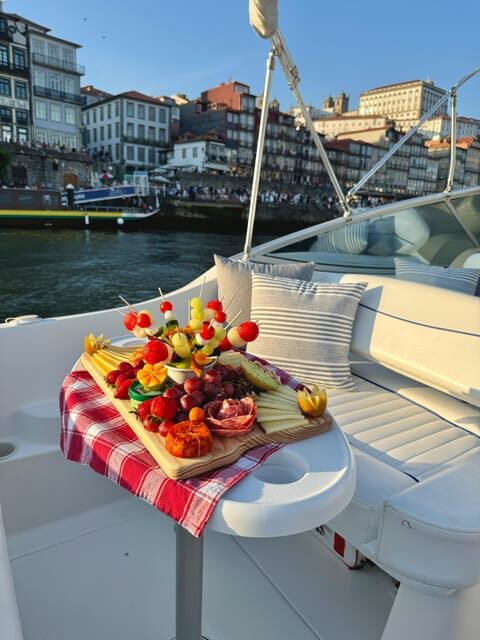 Porto TASTING Boat Tour: Bridges, River Mouth, Wine & Food - What Makes This Tour Stand Out?