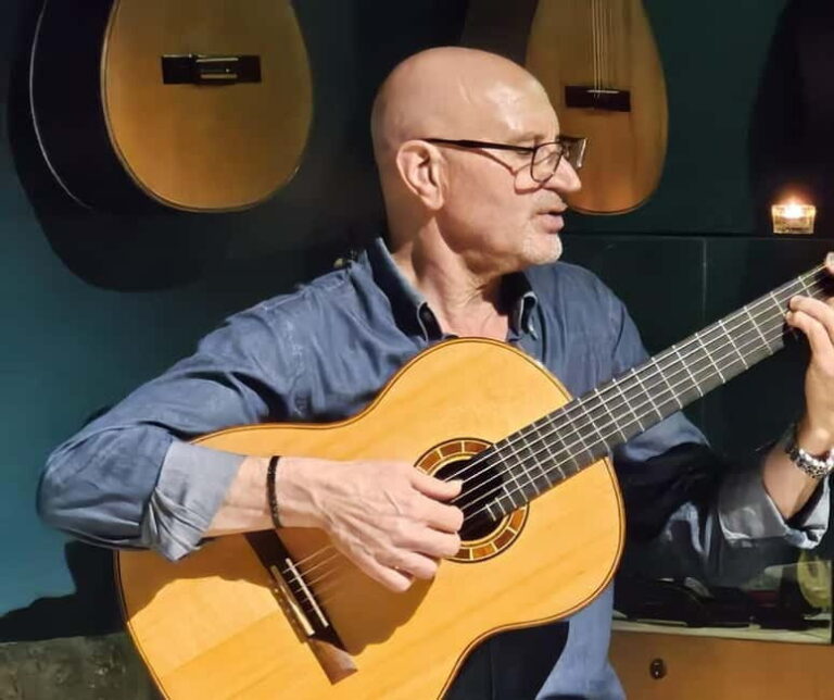 Porto: Traditional Fado Show at Sao Bento with Port Wine - What Makes This Tour Stand Out?