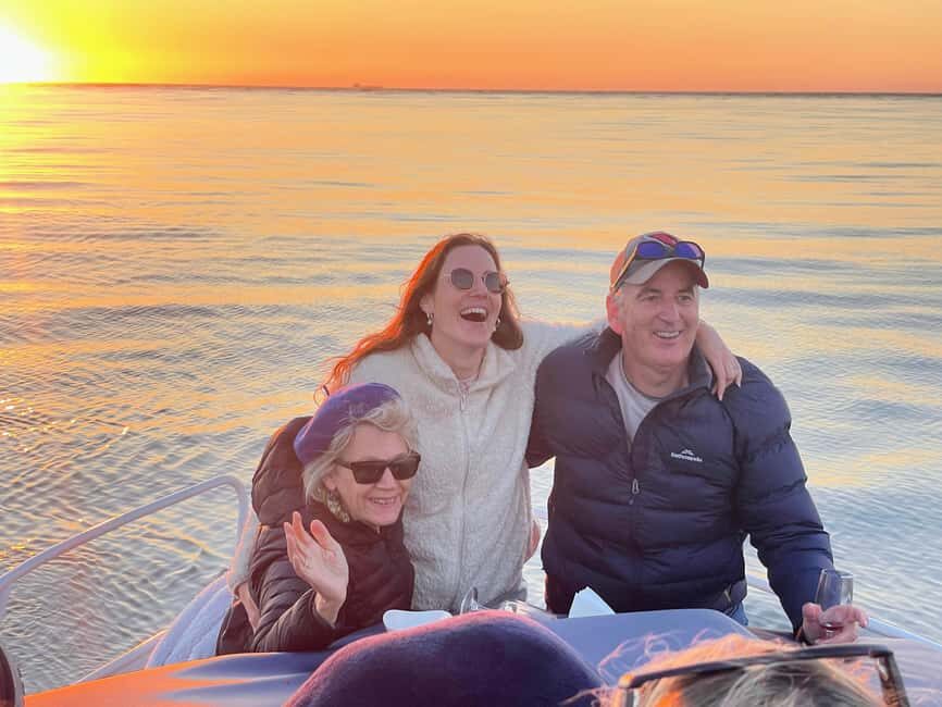 Porto:private cruiser 6 Bridges and port wine tasting/Sunset - Key Points