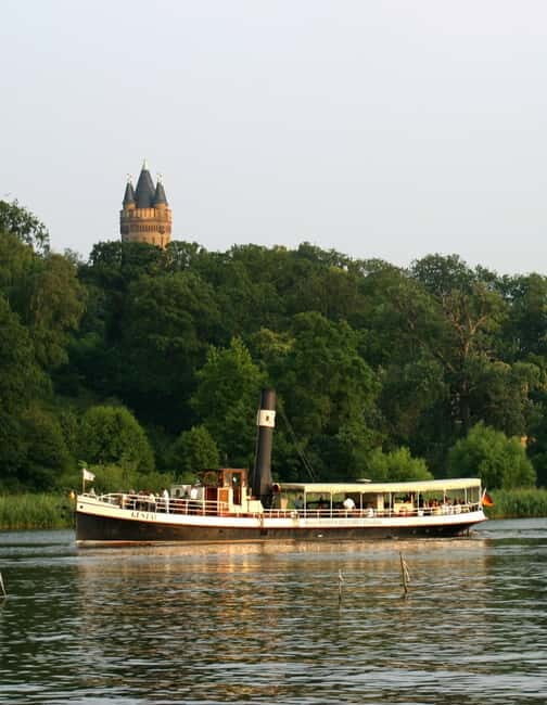Potsdam: Original steam ship Gustav from 1908. Coal-fired, boat tour - FAQ