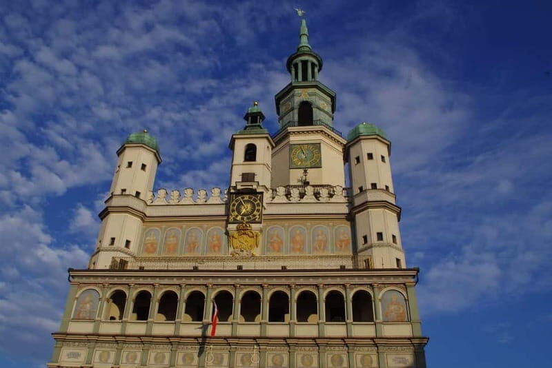 Pozna: Discover & Play A Guided Tour with a City Game - Who Should Consider This Tour?