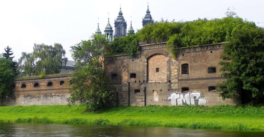 Poznan: Srodka District and Cathedral Island Private Walking - The Value of a Private Guided Tour